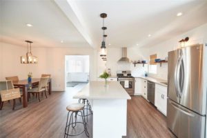 Crystal Beach Ontario Beach House For Sale Kitchen Dining Area