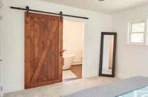 Crystal Beach Ontario Beach House For Sale Sliding Door Detail